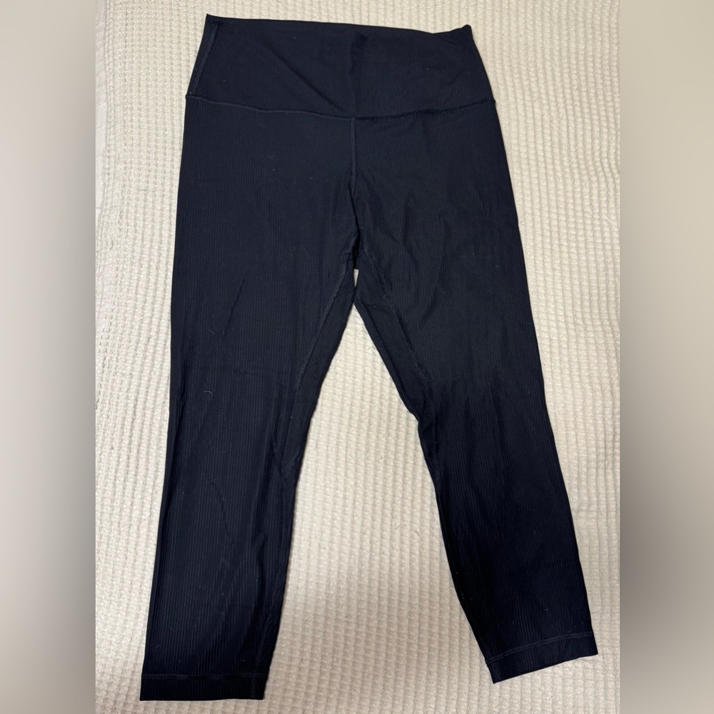 Lululemon Align High Rise Ribbed Crop 23”